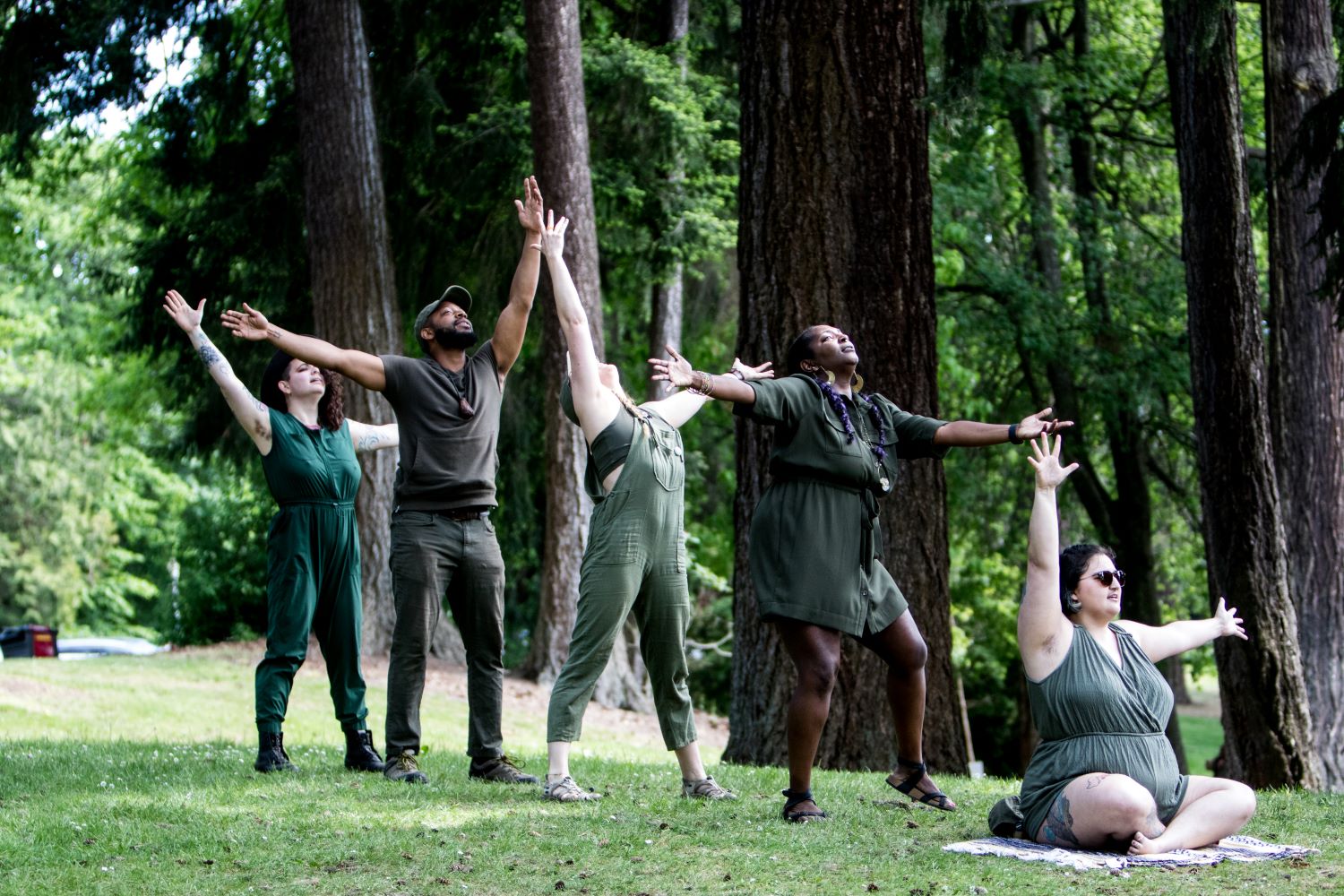 Жапондық қудалау порно фильмін қараңыз Қоғамдық көліктегі жыныстық қудалау порно